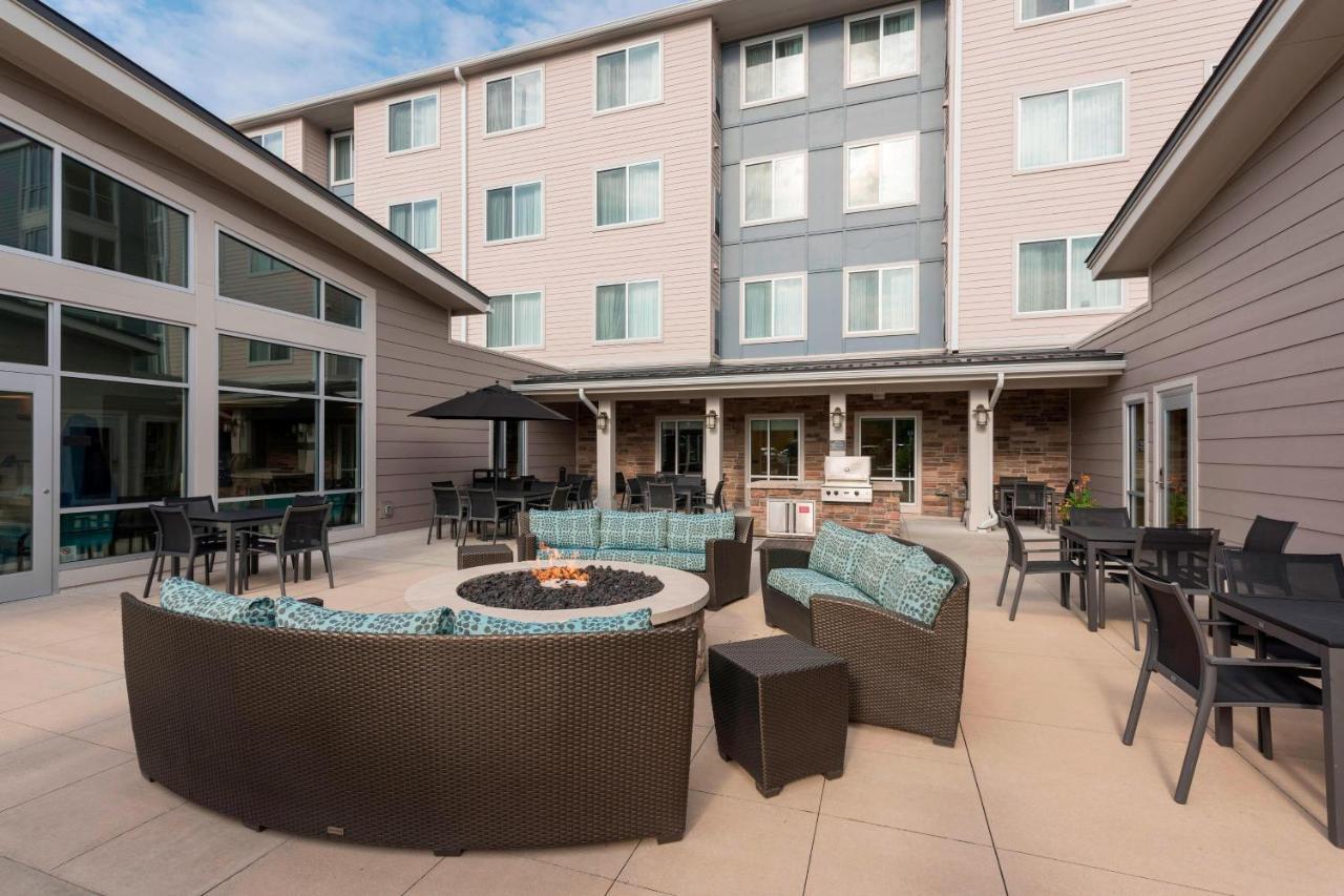 Residence Inn By Marriott Grand Rapids Airport Exterior foto